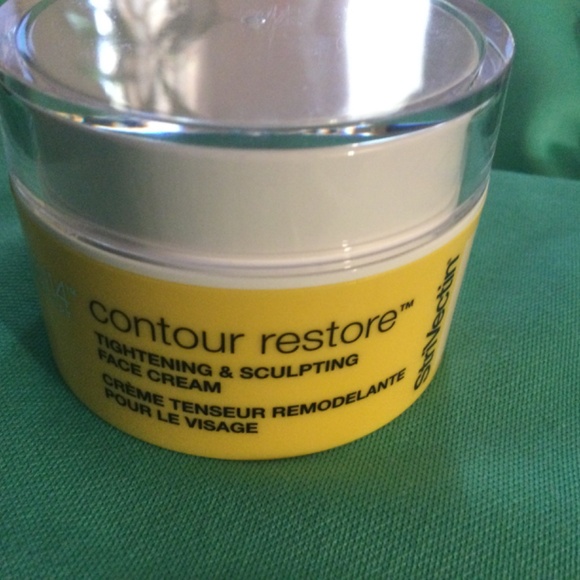 New Strivectin Contour and  Restore 1 oz with a bonus sample of neck cream - Picture 4 of 5